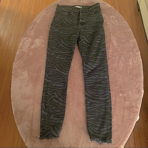 Zara Zebra / Animal Print Premium Denim Skinny High Rise Ankle Jeans - Picture 2 of 12